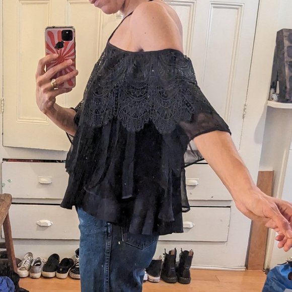 Cinq a Sept - Black Tiered Cold Shoulder Blouse with Lace - Picture 6 of 8